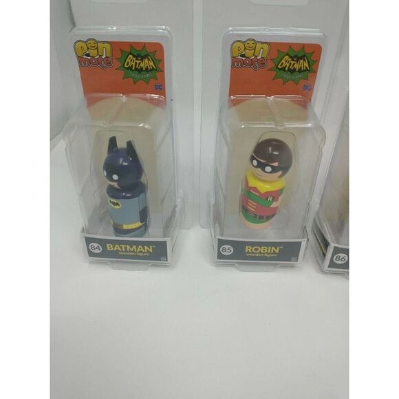 Wooden Pin Mates DC Comics Batman Classic TV Lot of 8 Batman and more from TV - Picture 2 of 6